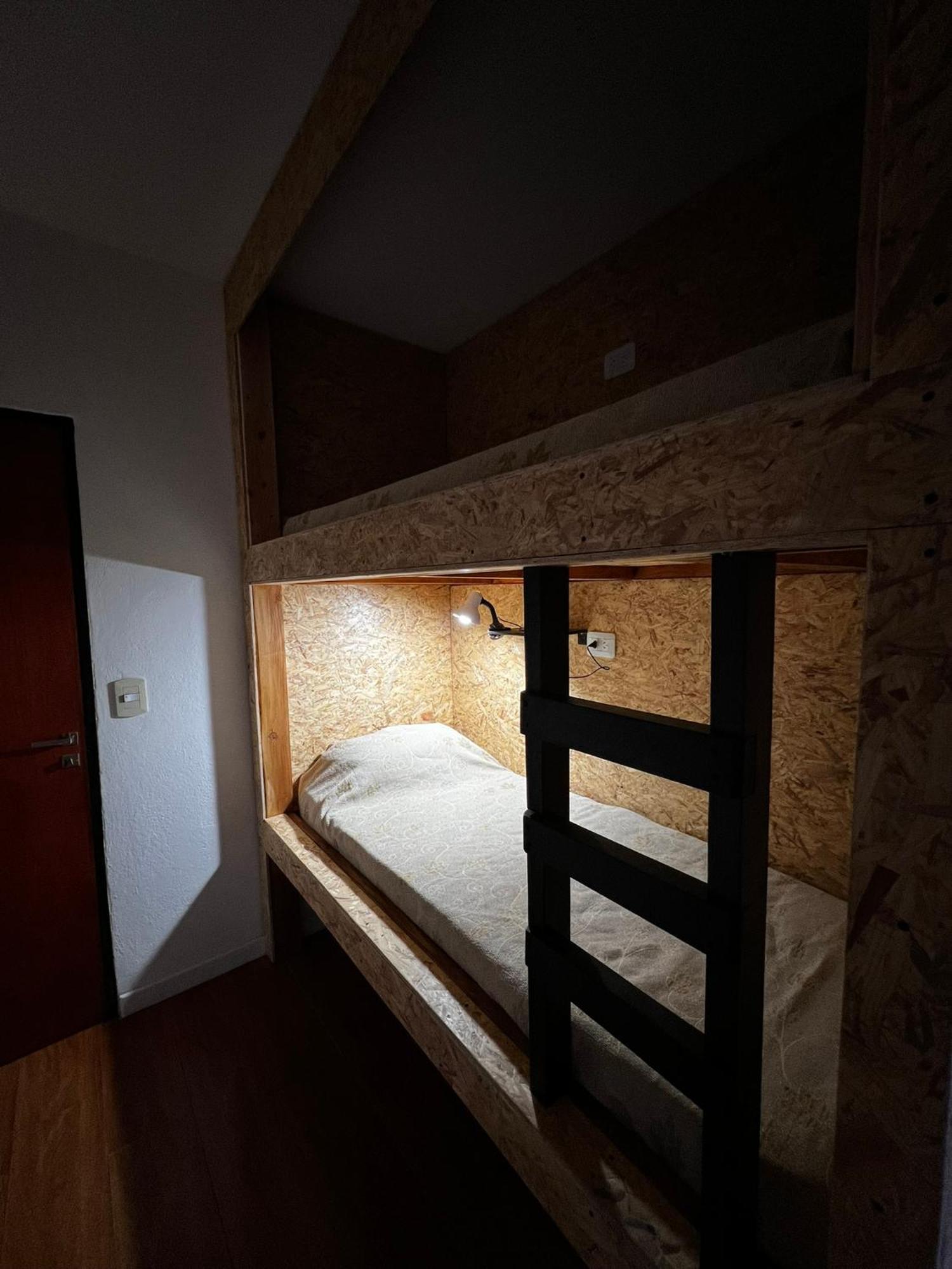 Travesia Sur Hostel Ель-Больсон Екстер'єр фото